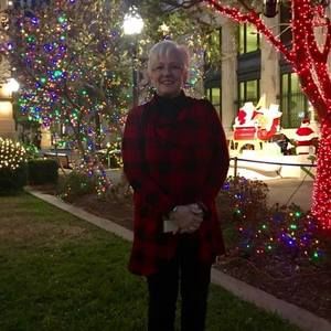 Meet your Posher, Lynn